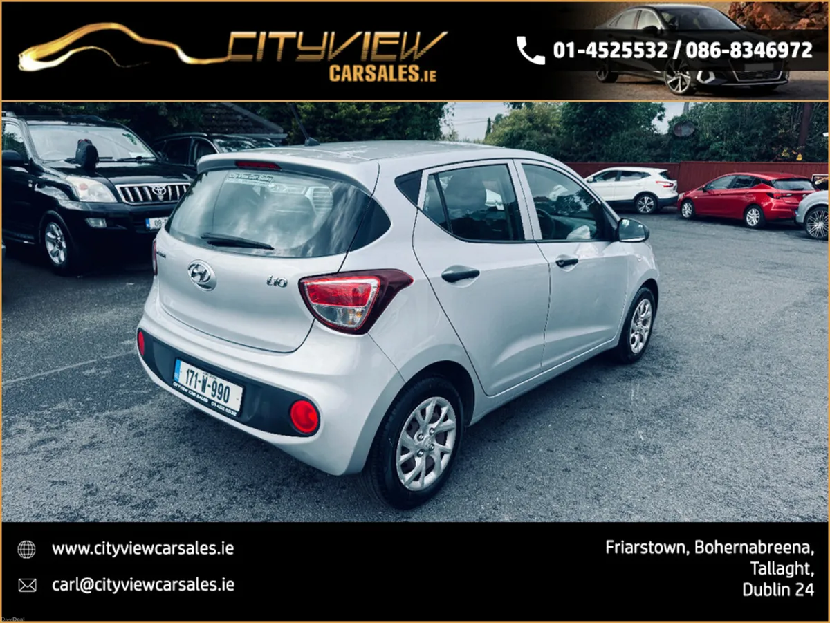 Hyundai i10 1.0 CLASSIC 5DR - Image 4