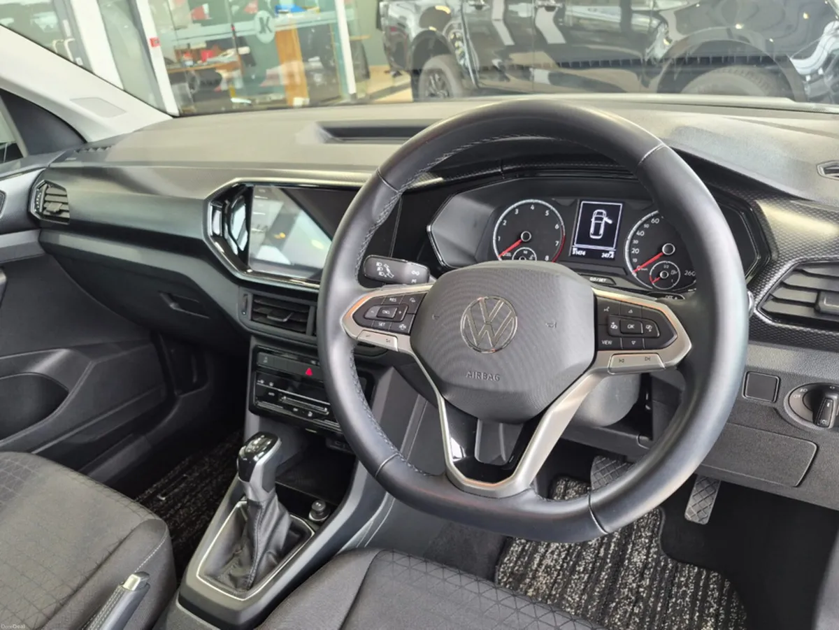 Volkswagen T-Cross Active 1.0 TSI AUTO - Image 5