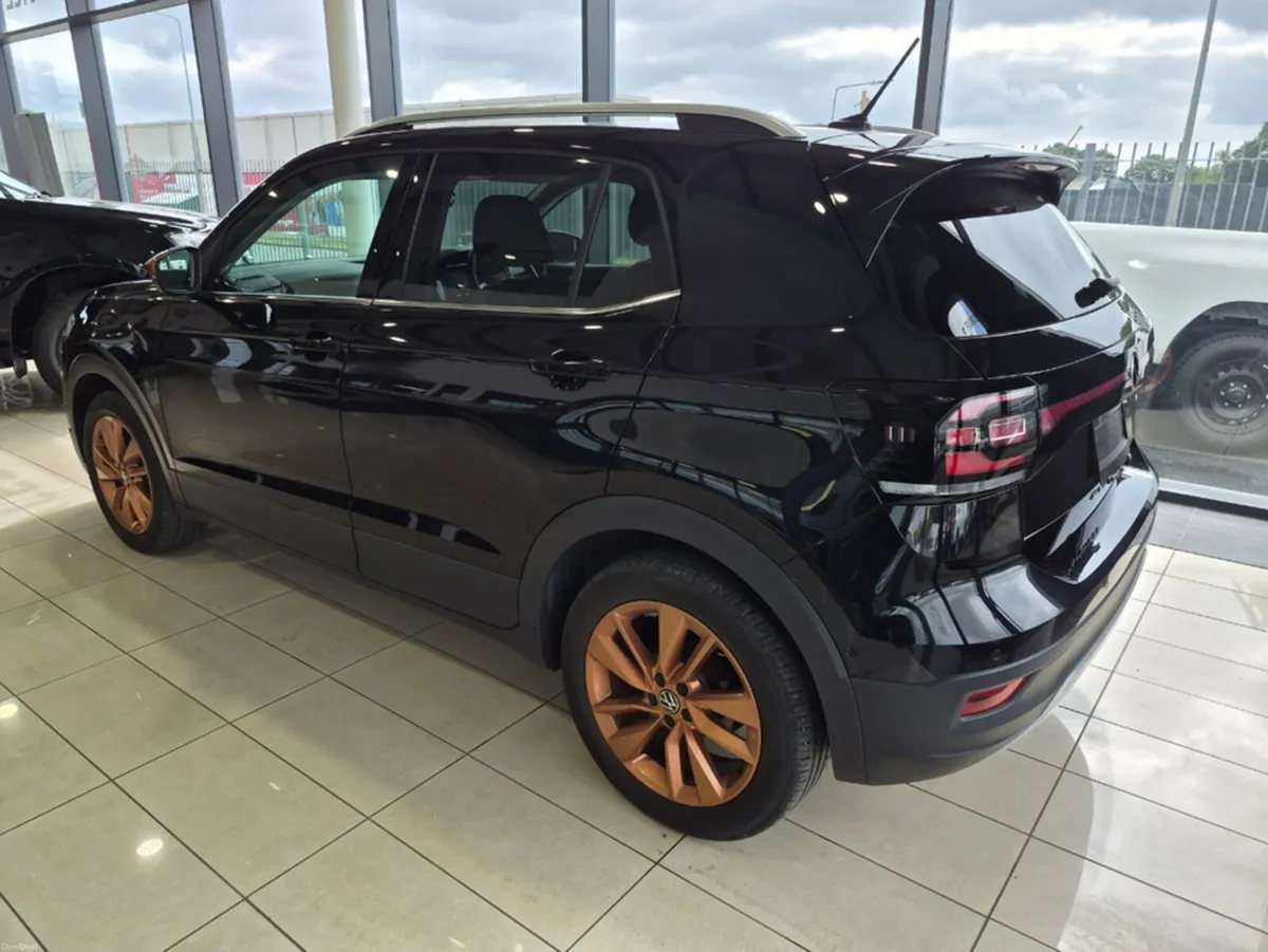 Volkswagen T-Cross 1.0 TSI Copper Edition Active - Image 4