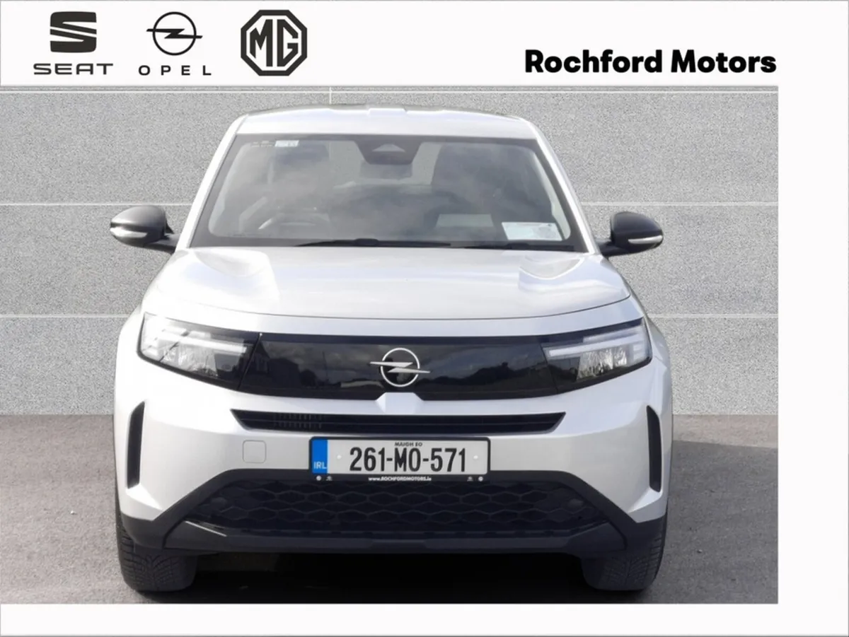 Opel Frontera MHEV ELEGANCE 1.2 100 - Image 2