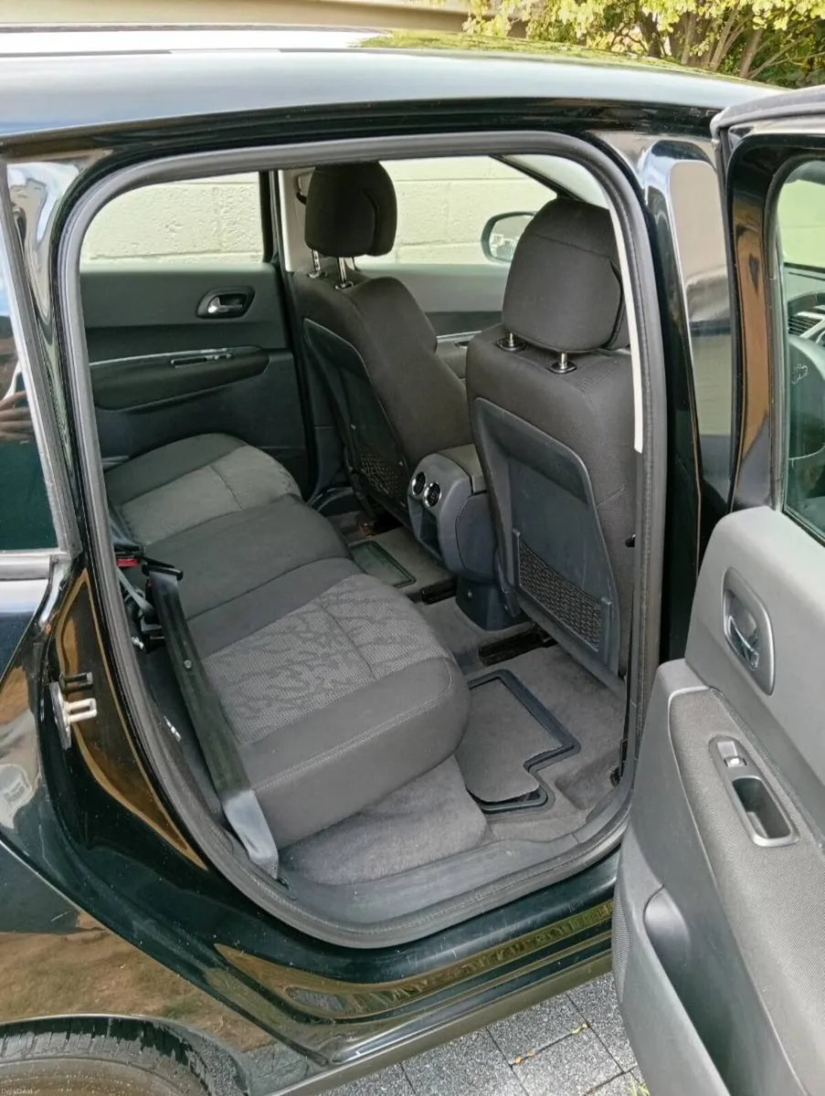 Peugeot 3008 2011 - Image 6