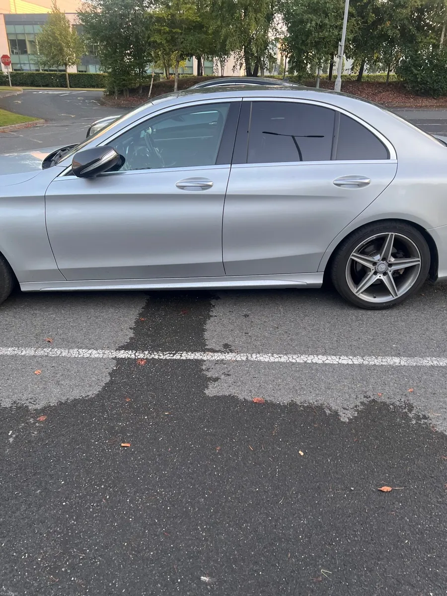 Mercedes-Benz C-Class 2015 - Image 3