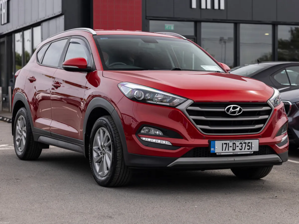 Hyundai Tucson 1.7 EXECUTIVE 5DR - Image 1