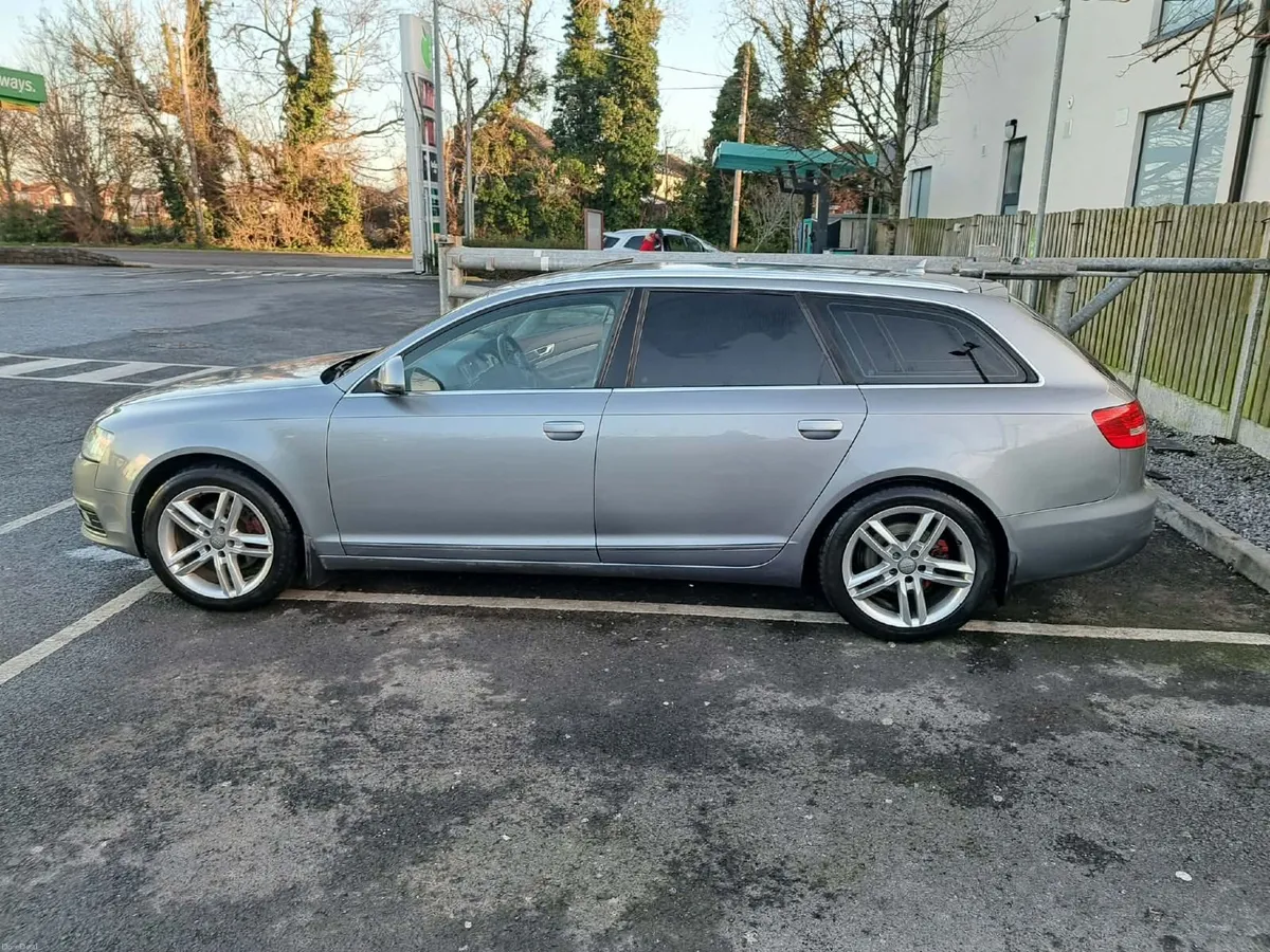 Audi A6 2011 - Image 1