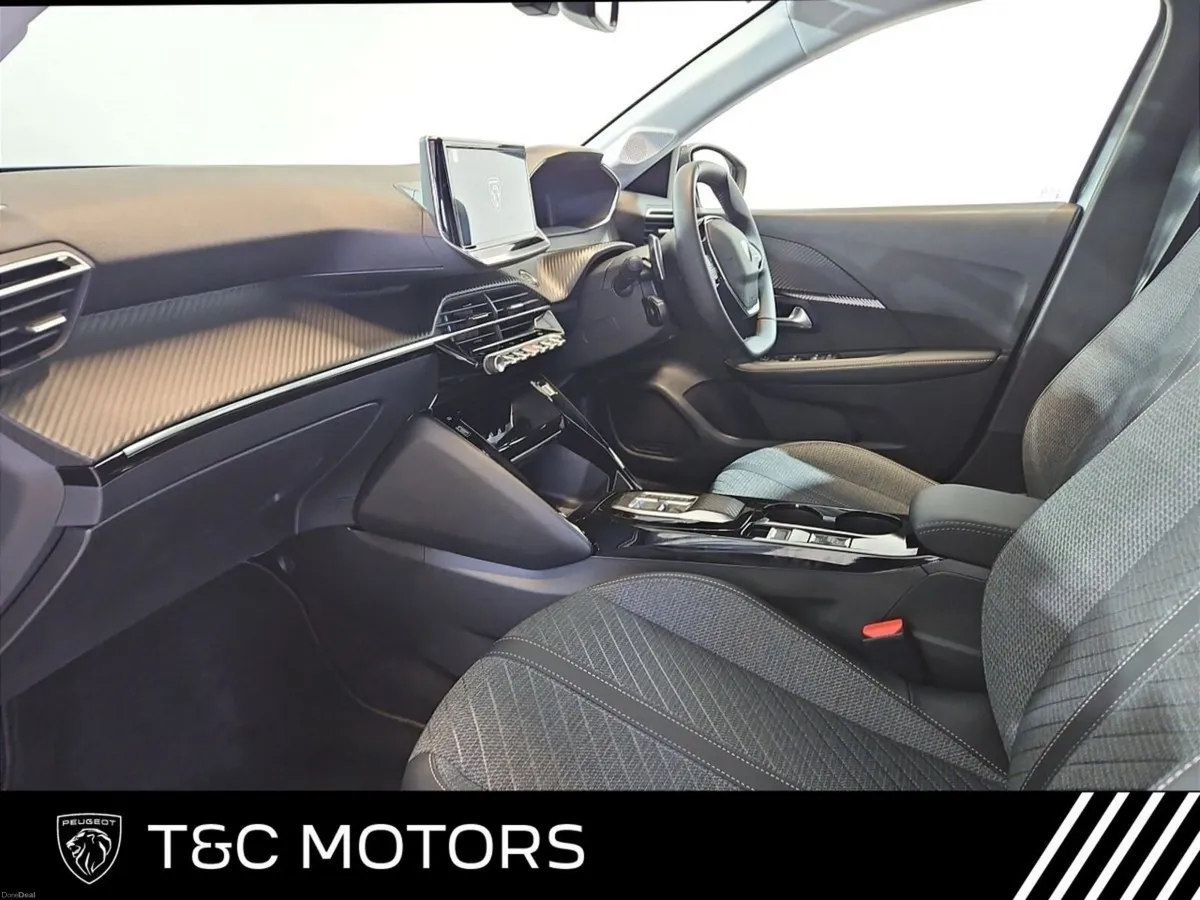 Peugeot 208 All New Allure Hybrid, Rear Camera & R - Image 4