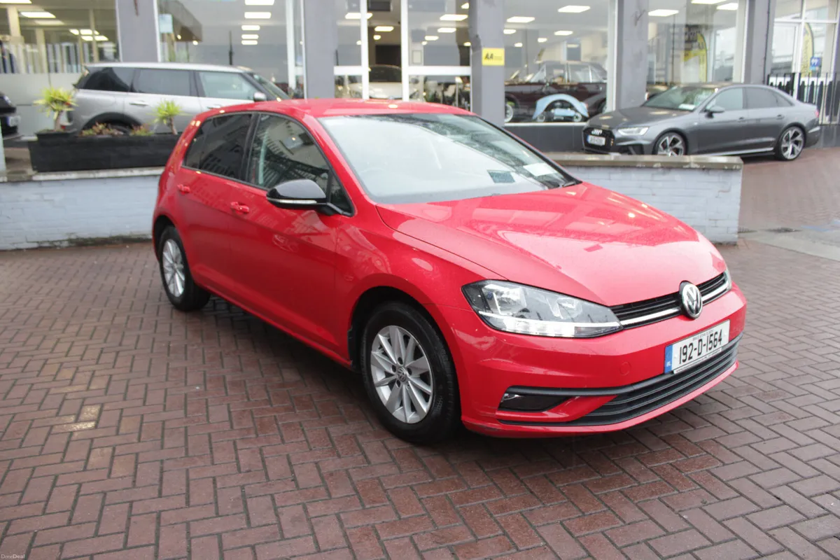 1.0TSI TRENDLINE 5DR HATCHBACK MANUAL // IMMACULAT - Image 1