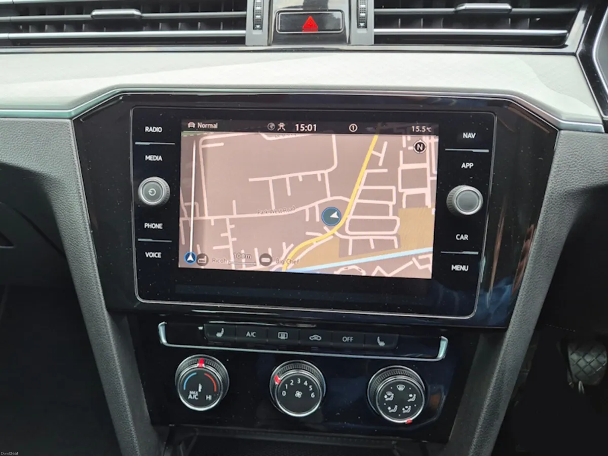 2022 Volkswagen Passat 2.0Tdi HighLine Warranty - Image 3