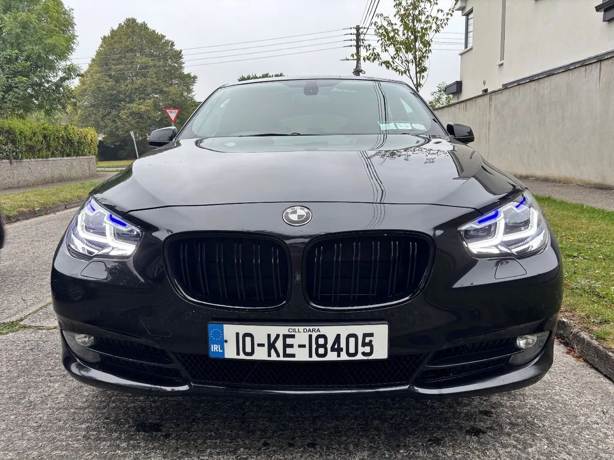 BMW GT 5-Series 2010 **IMMACULATE**LOW MILEAGE** - Image 4