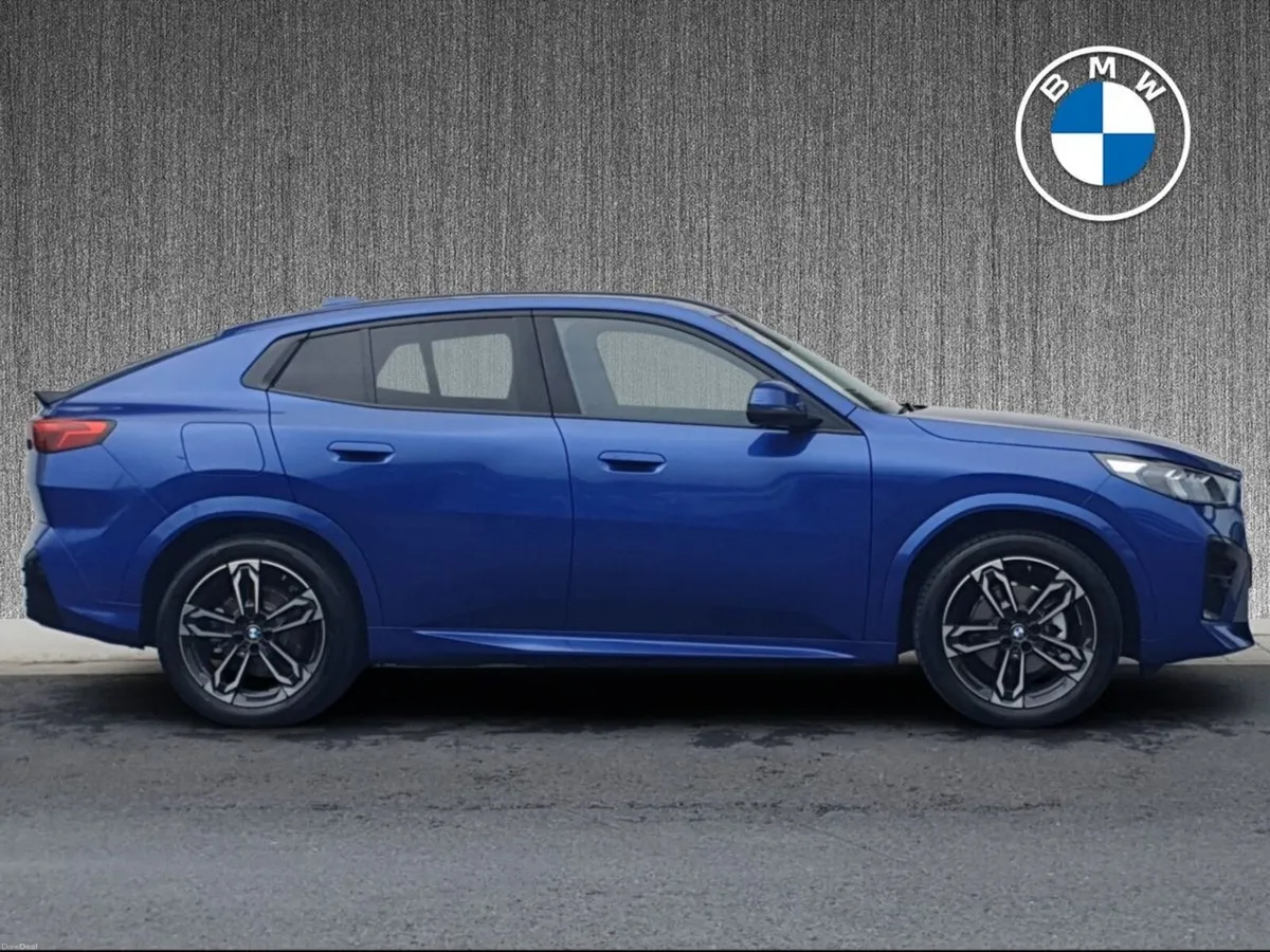 BMW iX2 eDrive20 M Sport - Image 3