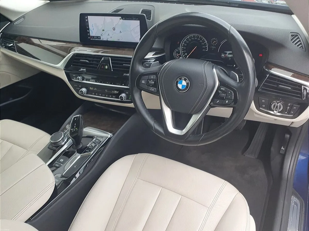BMW 5-Series 520d SE Touring - Image 6