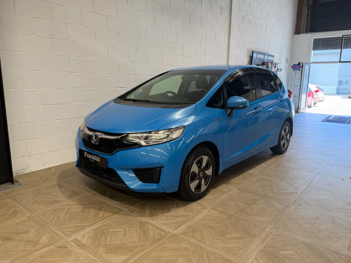 Honda Fit 2015 1.5 Petrol Hybrid NEW NCT - Image 3