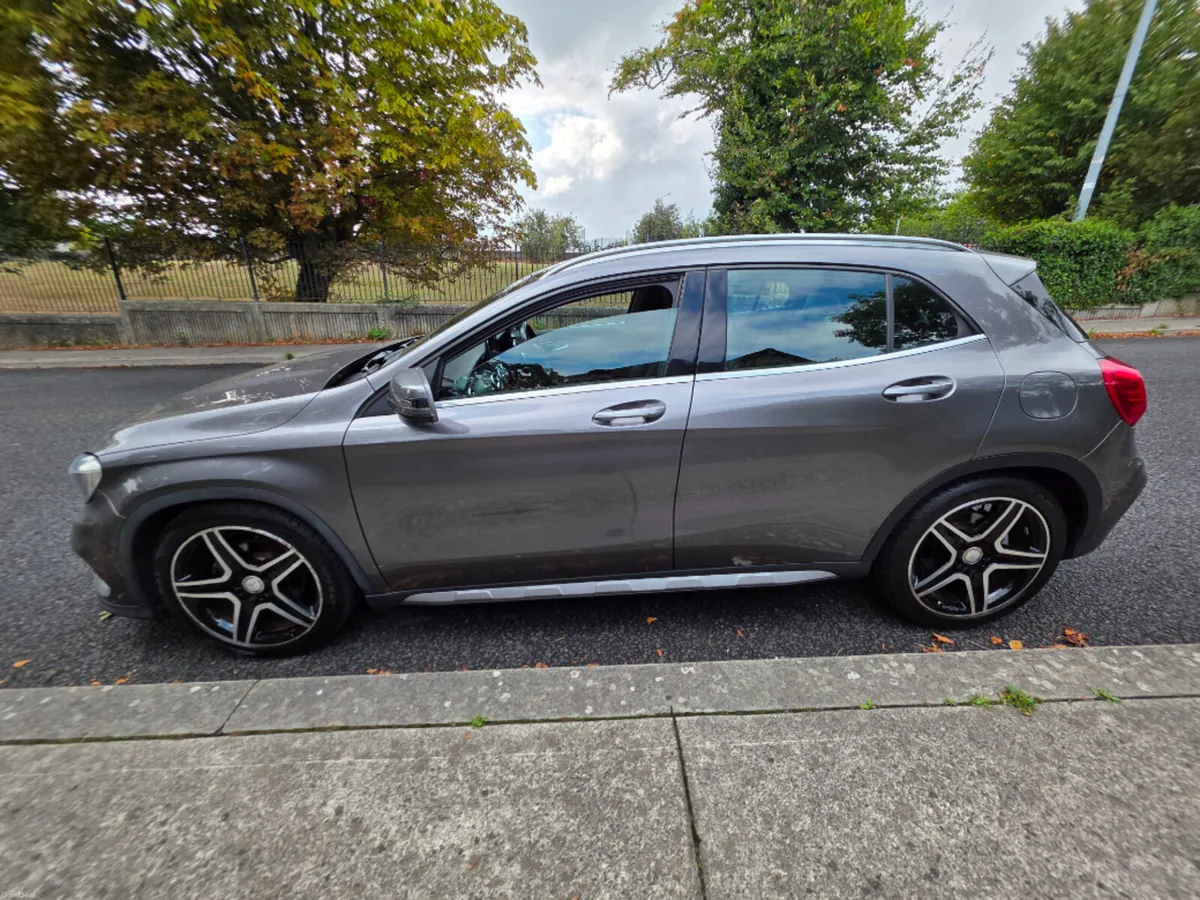 Mercedes-Benz GLA 180 AMG Sport 5DR Auto - Image 6