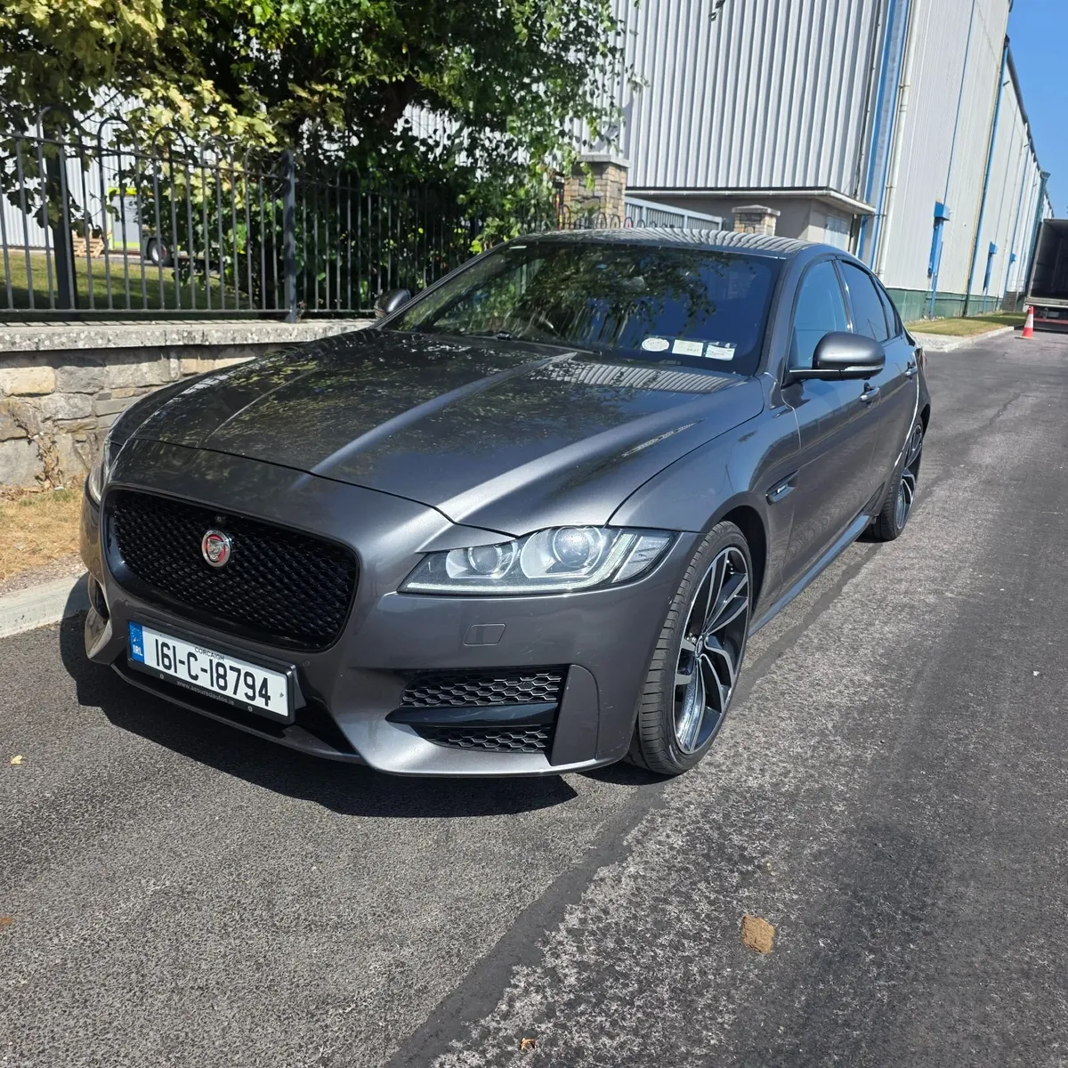 Jaguar XF 2016 - Image 2
