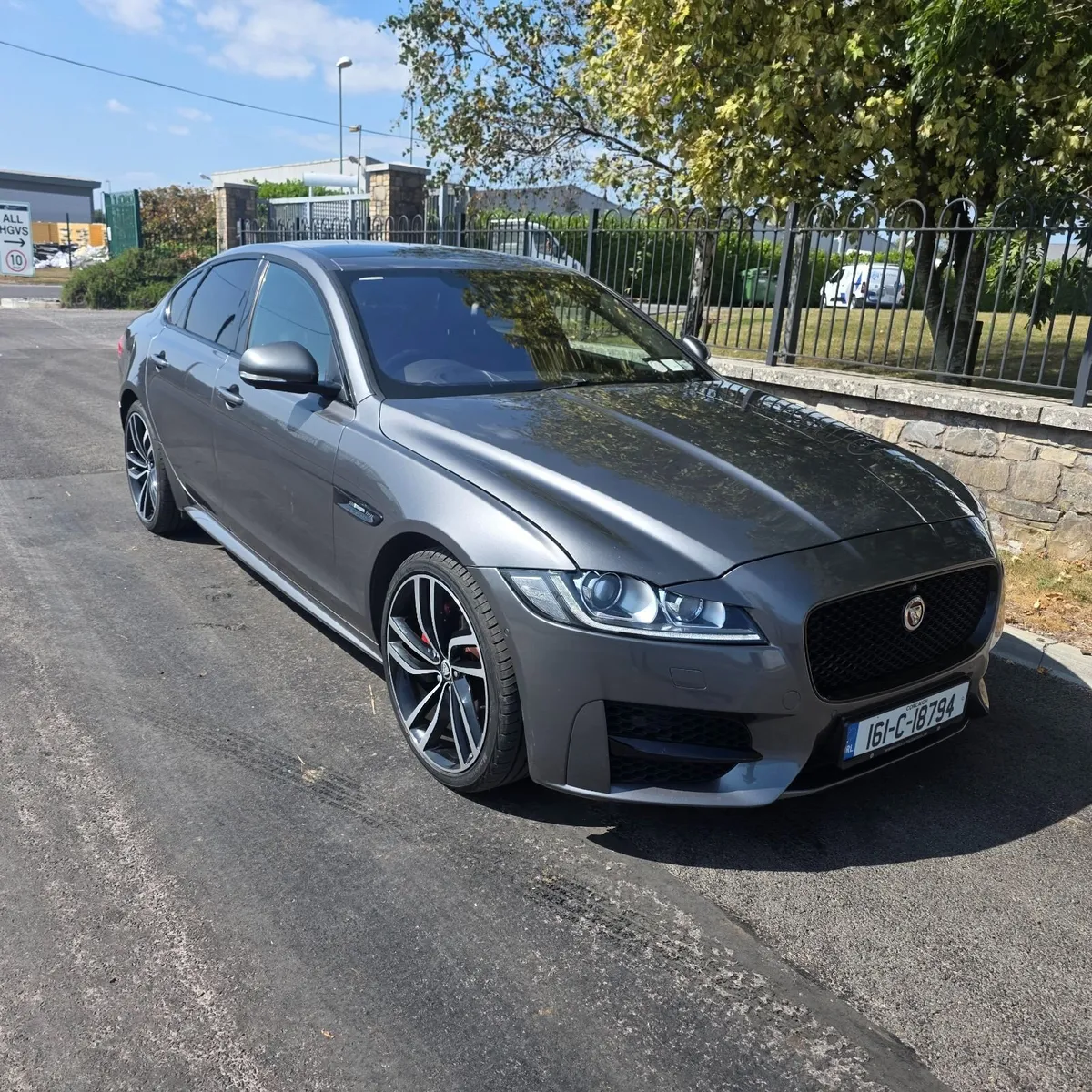 Jaguar XF 2016 - Image 6