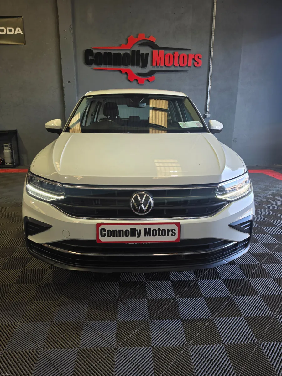 Volkswagen Tiguan 2.0 TDI 122 HP - Image 4