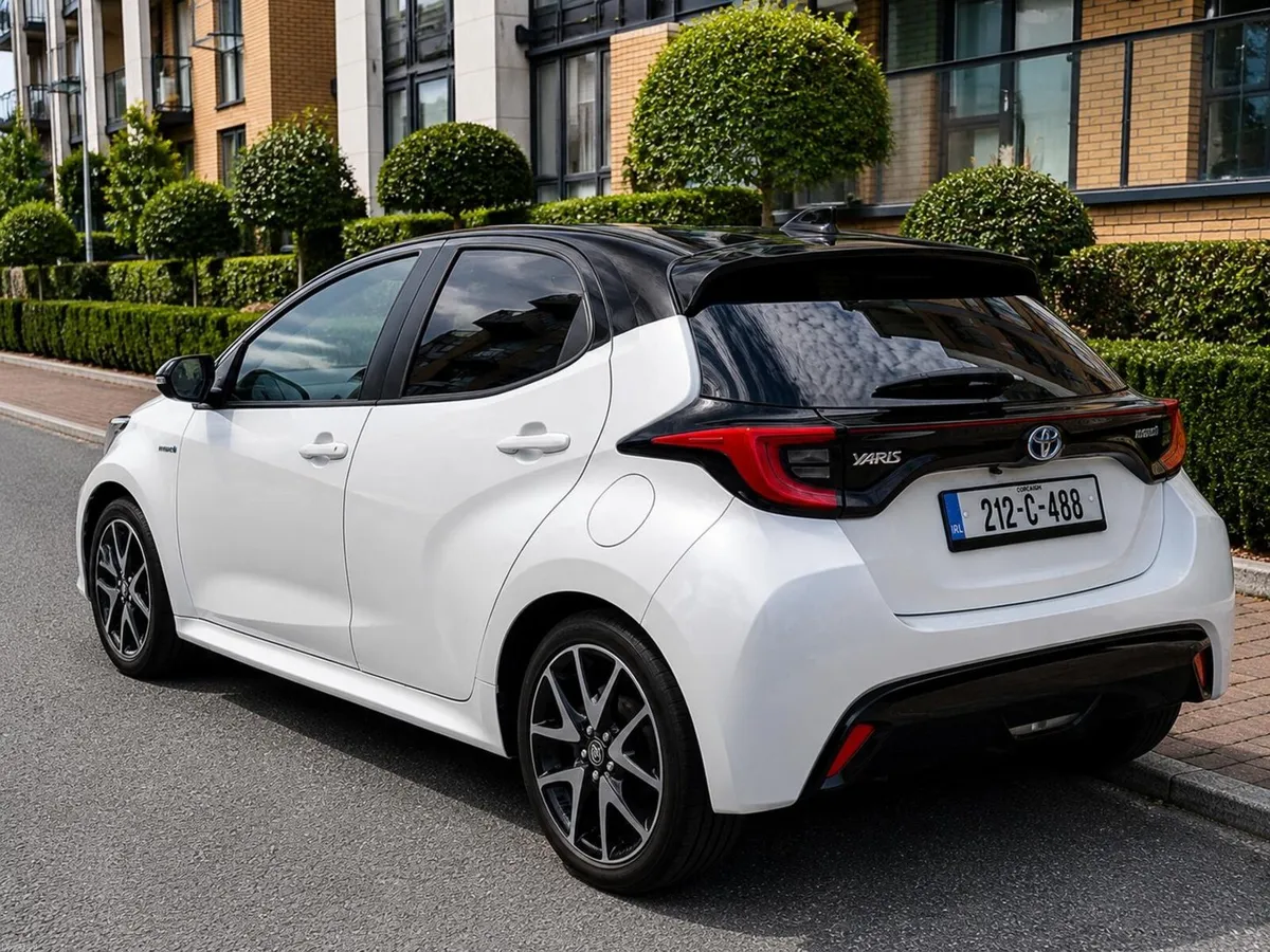 Toyota Yaris 1.5 Hybrid – 2021 – Aut - 47,338 km - Image 2