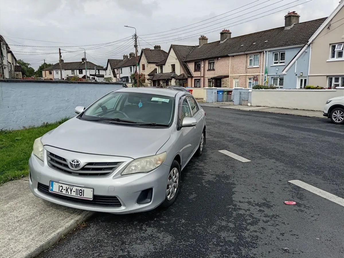 Toyota Corolla 2012 - Image 1