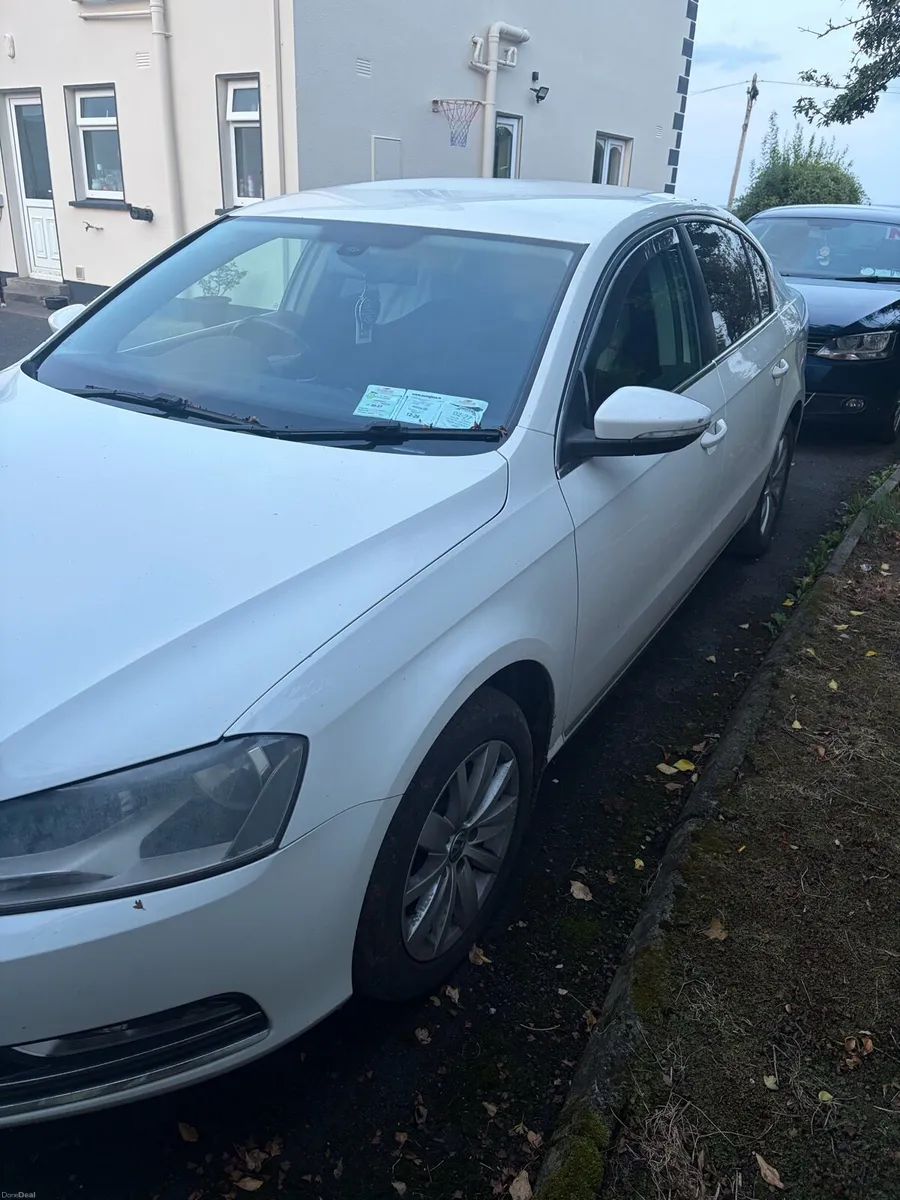Volkswagen Passat - Image 6