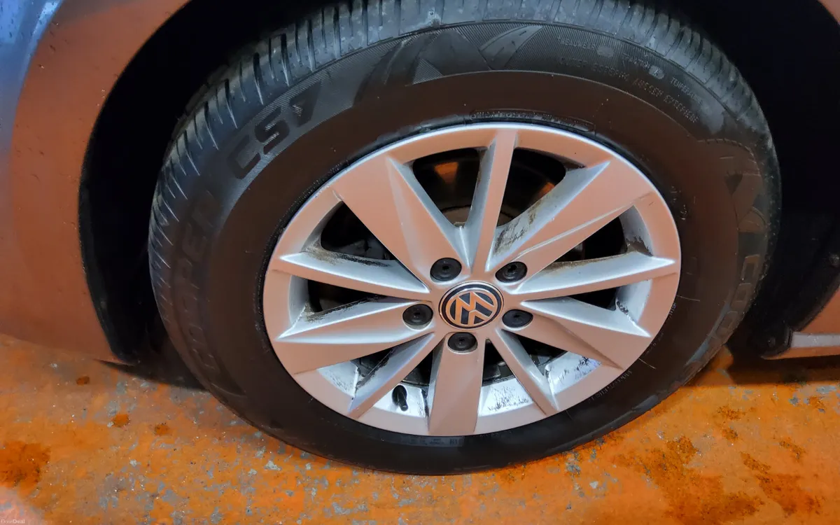 Volkswagen Golf 2014 - Image 4