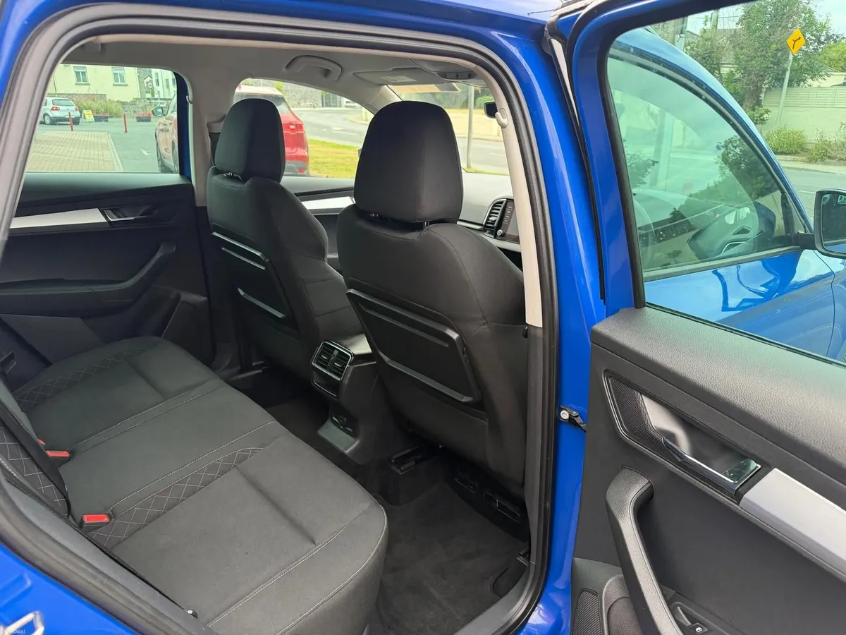 Skoda Karoq 2019 - Image 3