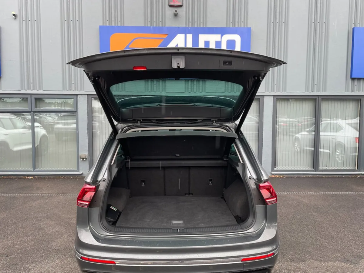 Volkswagen Tiguan R-LINE 2.0 TDI D7F 150HP 5DR AUT - Image 5