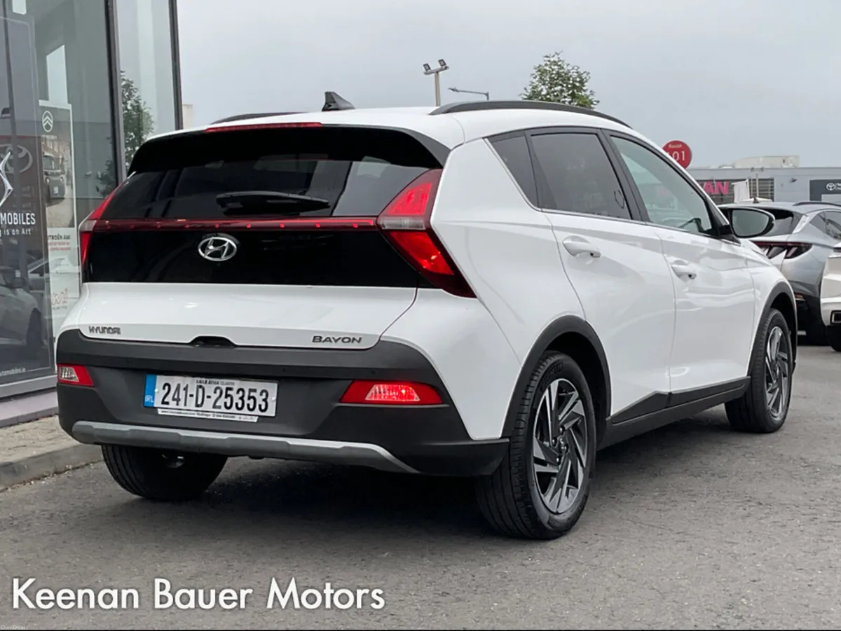 Hyundai Bayon EXECUTIVE 5DR - Image 4
