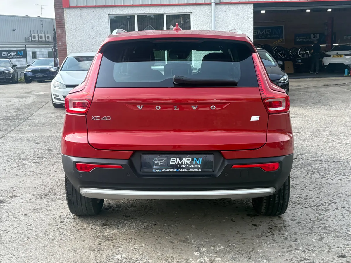 Volvo XC40 2022 - Image 6