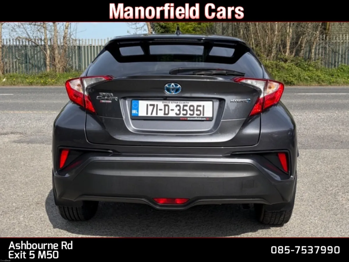 2017 Toyota C-HR Sport 1.8 Petrol Hybrid Auto - Image 5