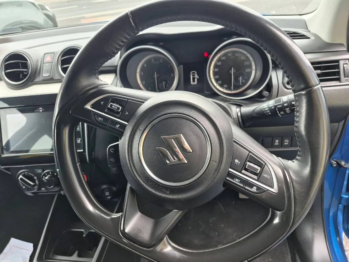 Suzuki Swift 1.2 Mild Hybrid - Image 4