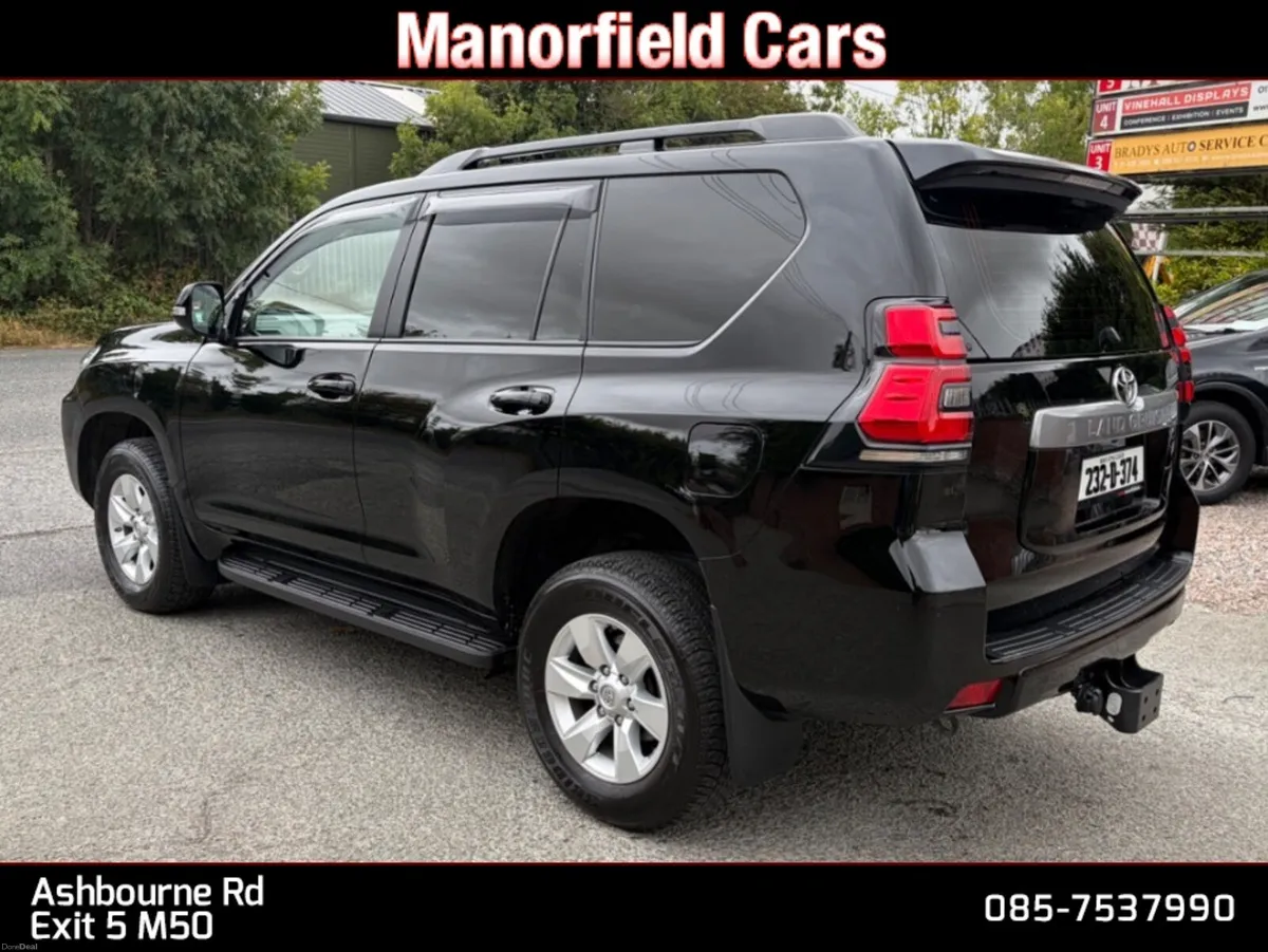 2023 232 Toyota Land Cruiser LWB 2 Seat Comm Auto - Image 6