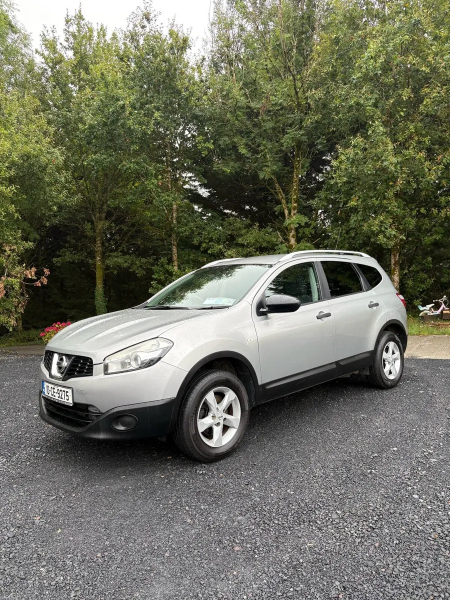 Nissan Qashqai+2 2010 - Image 2