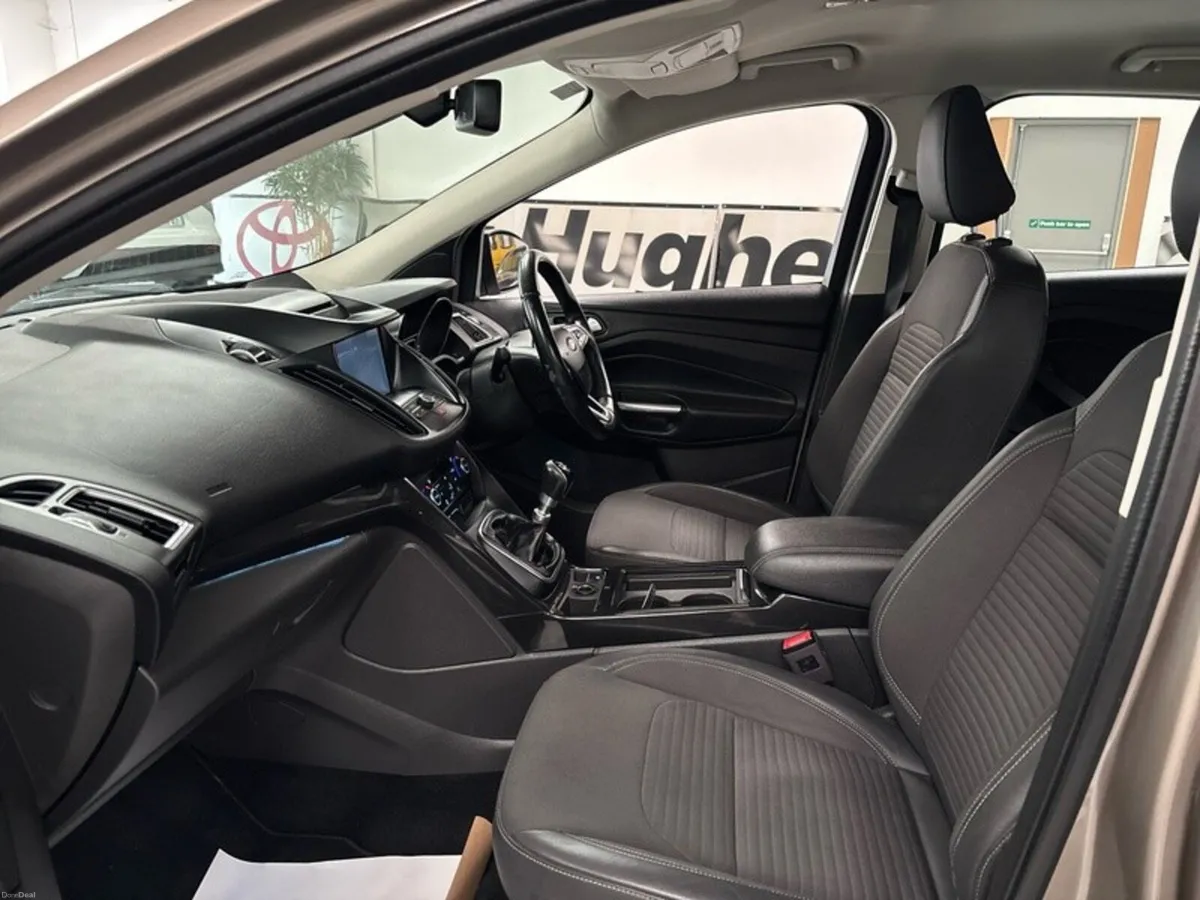 Ford Kuga TITANIUM 1.5 TDCI 120PS 4DR MAN - Image 6
