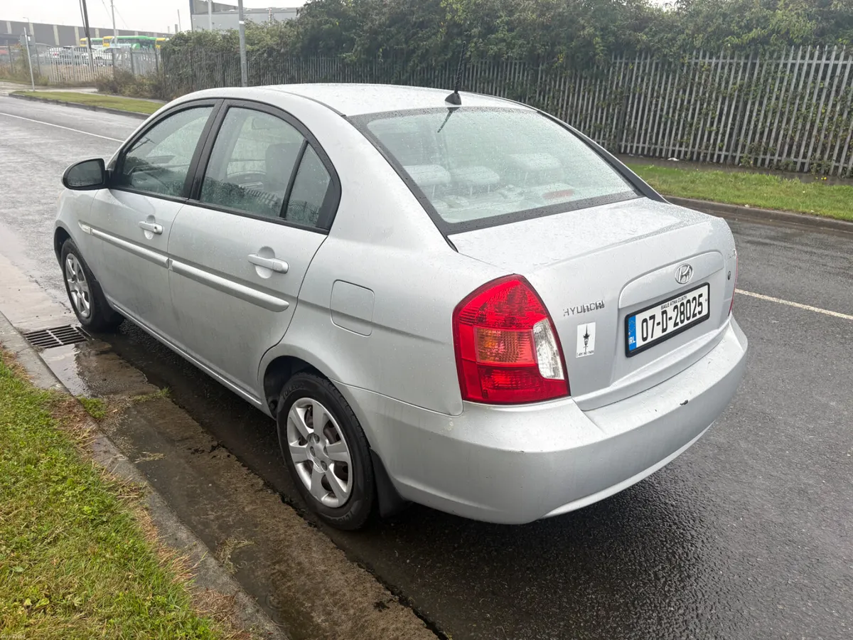 Hyundai Accent Brand new NCT and serviced - Image 5