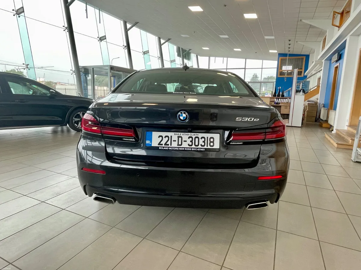 BMW 5-Series 530e 2.0 Petrol Plug in Hybrid - Image 4