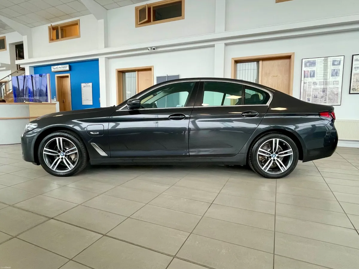 BMW 5-Series 530e 2.0 Petrol Plug in Hybrid - Image 2