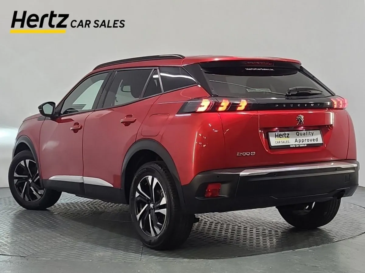 Peugeot 2008 Allure 1.2 Petrol Manual - Image 3