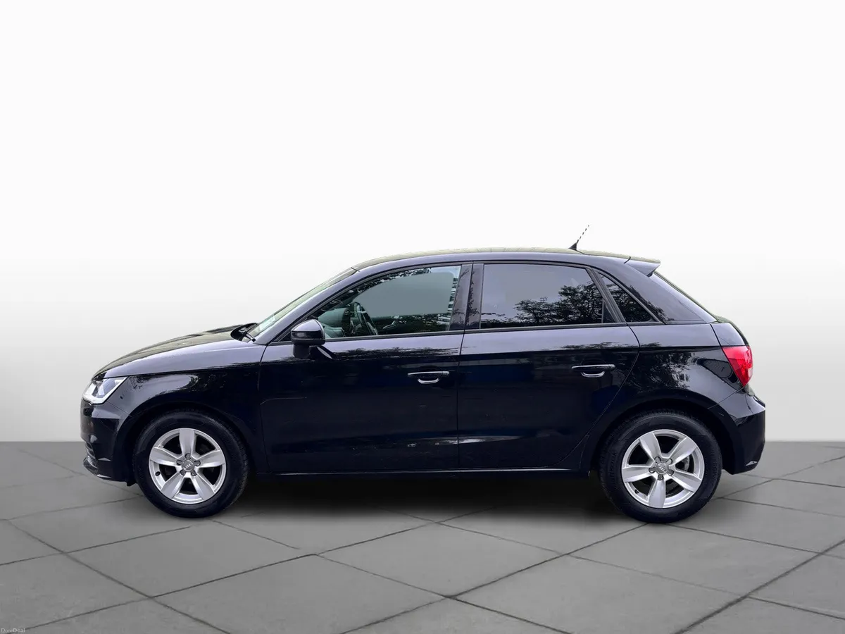 2017 Audi A1 1.0 TFSI SPORTBACK - Image 4
