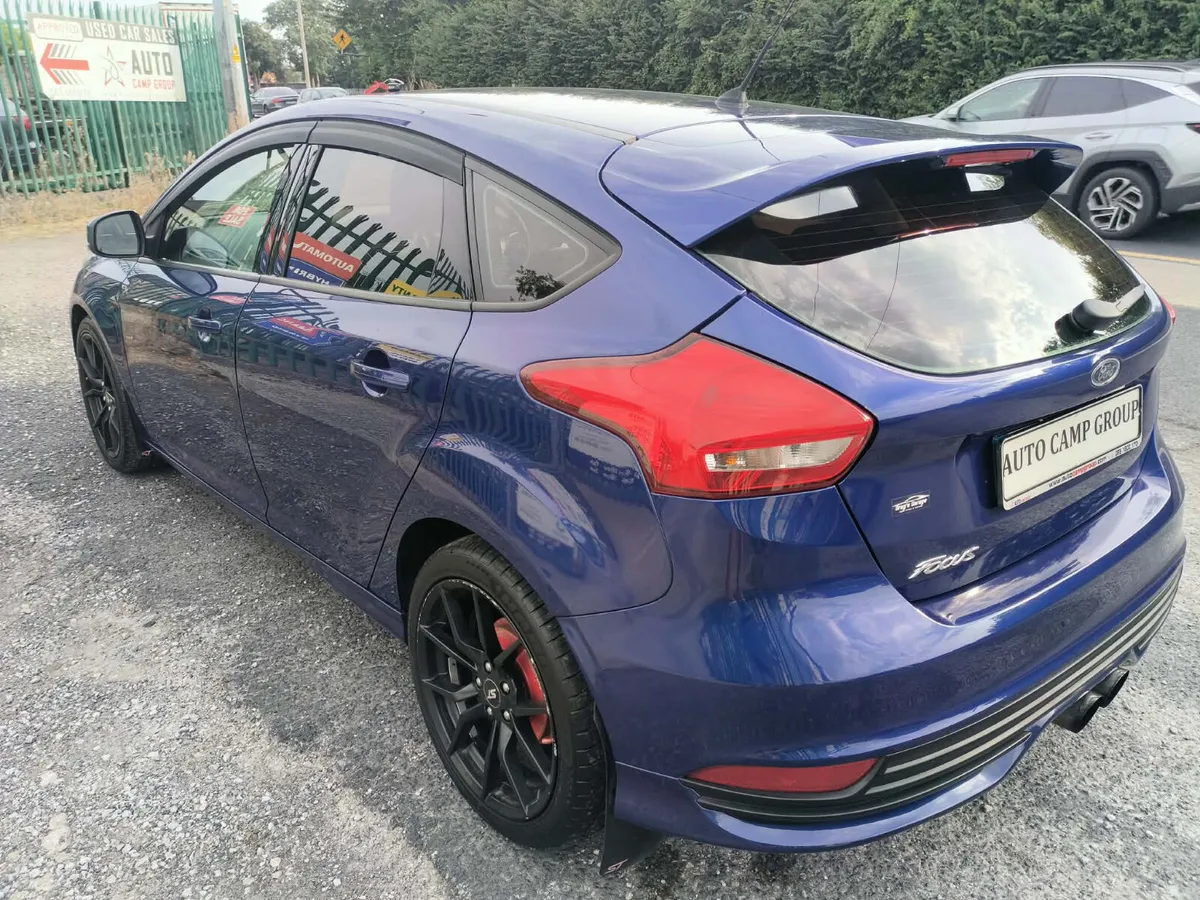 Ford Focus 1.6 TDCi 95PS Style ST - Image 5