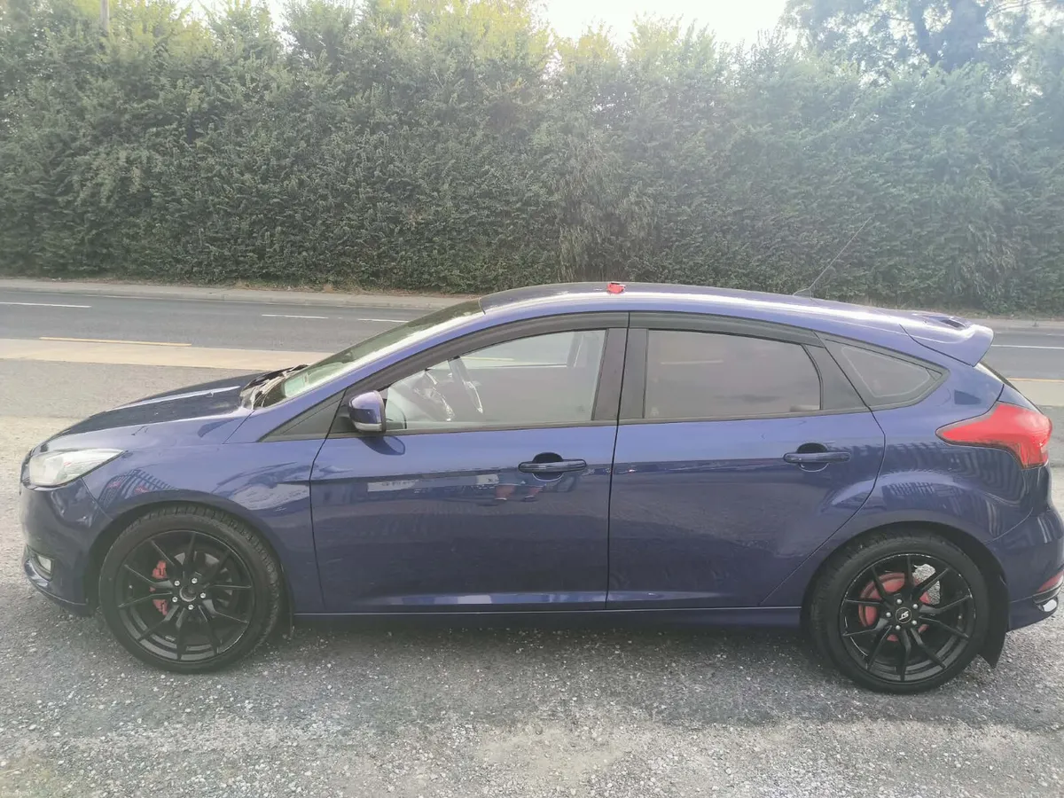 Ford Focus 1.6 TDCi 95PS Style ST - Image 4