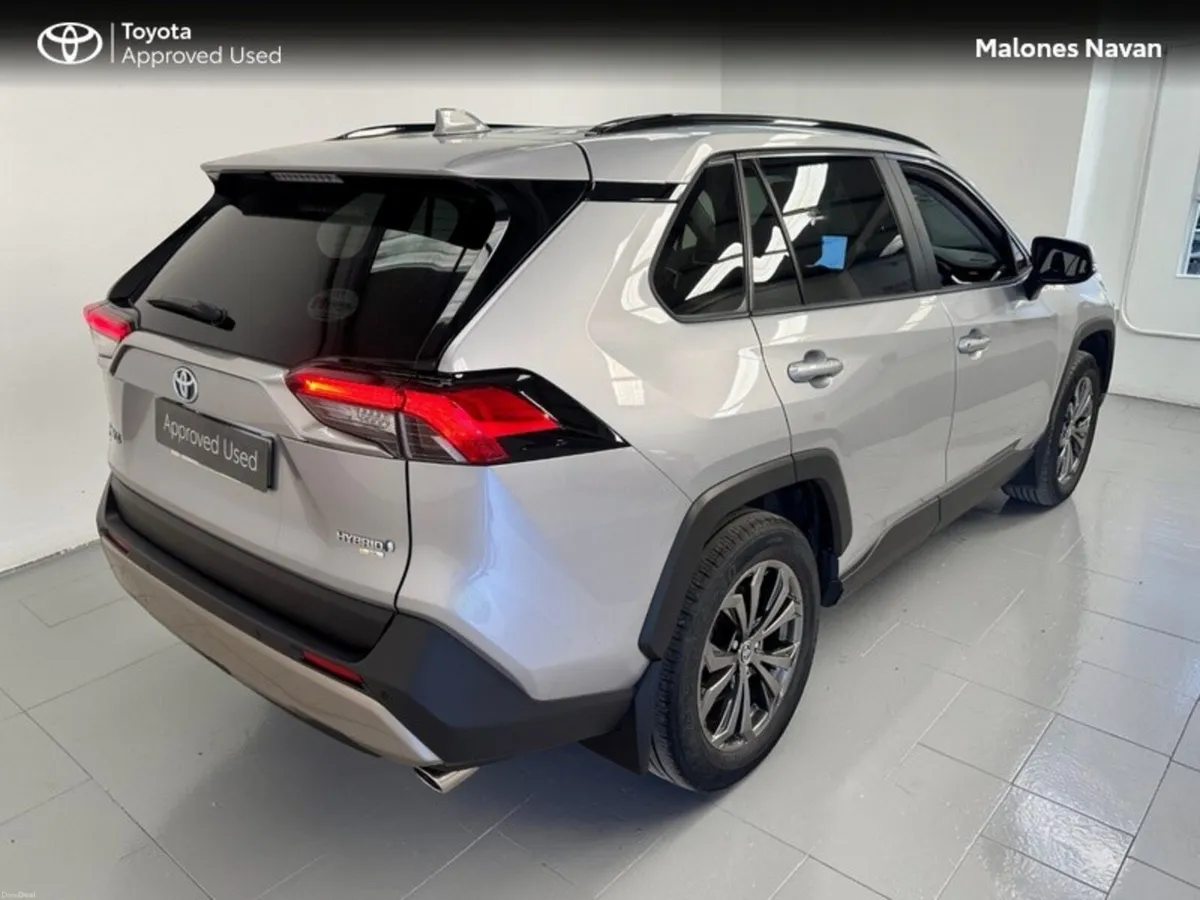 Toyota RAV4 RAV4 HYBRID SOL - Image 2