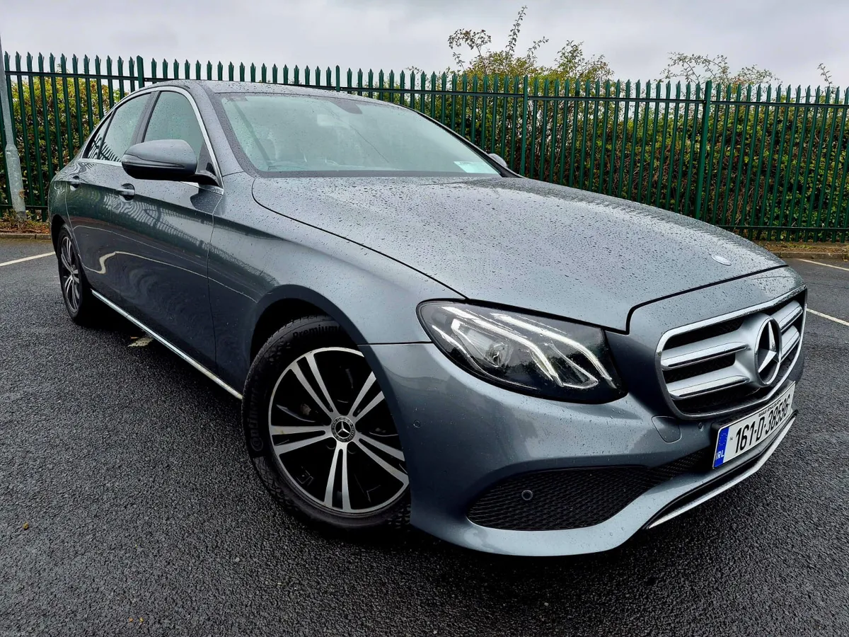 2016 MERCEDES BENZ E200  CDI SE AUTO  LOW MILES - Image 1