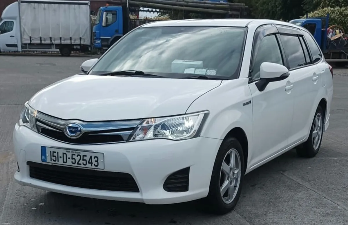 2015 Toyota Corolla  Automatic - Image 2