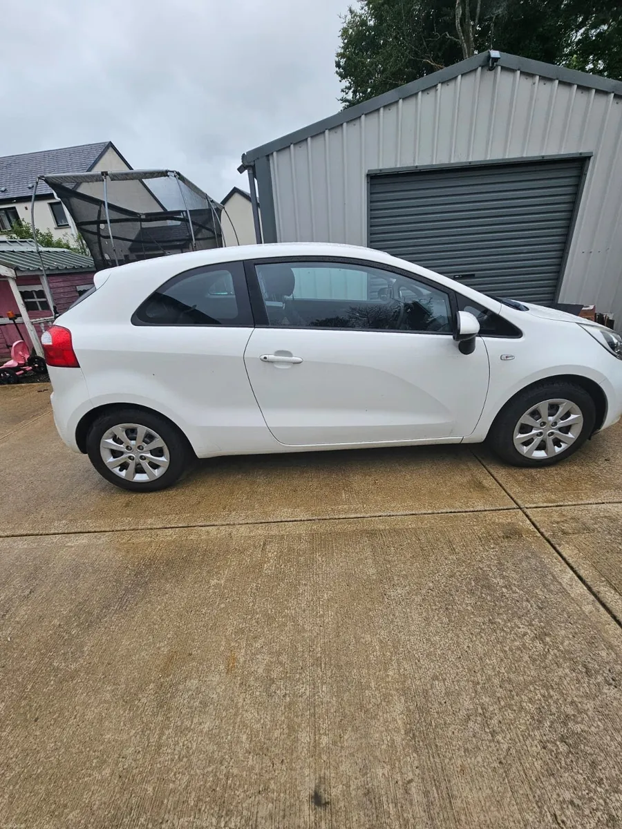 Car - Image 1
