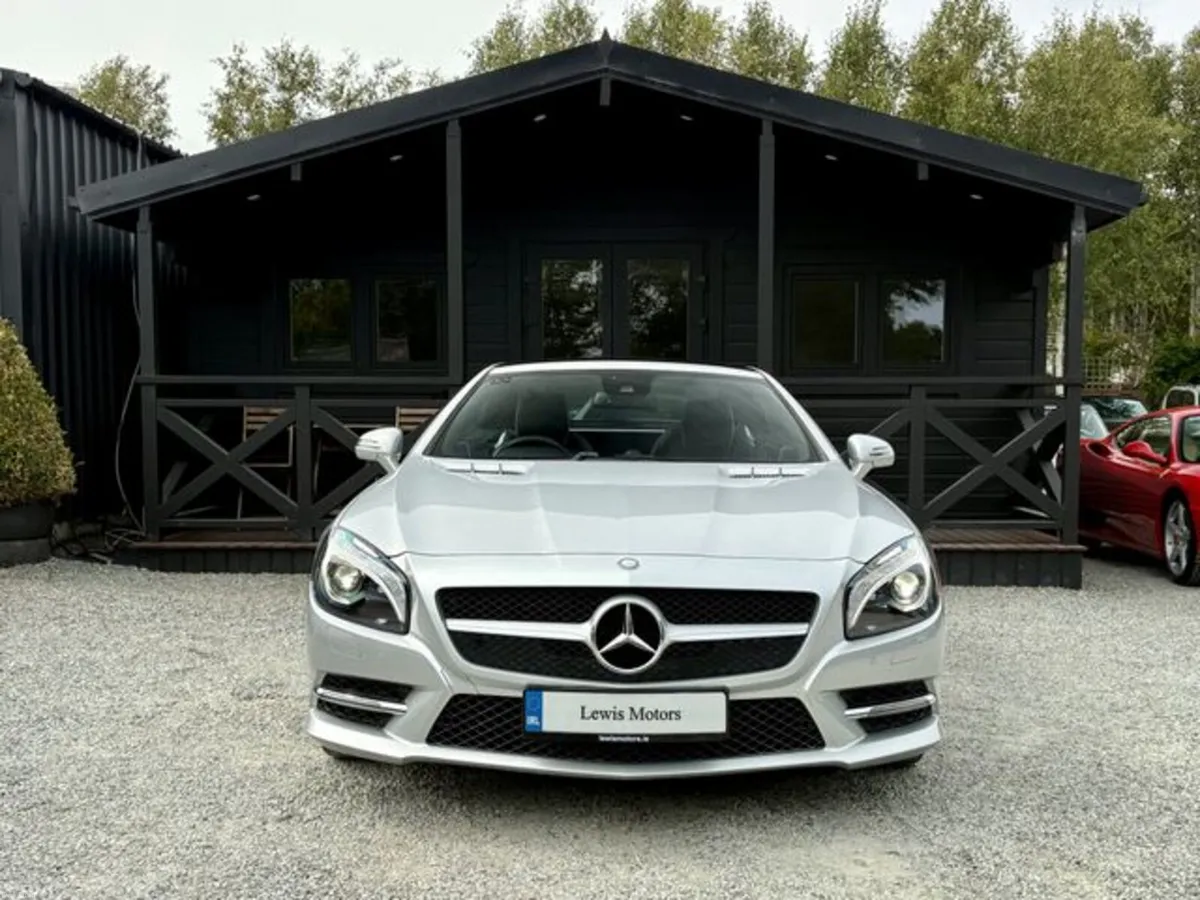 Mercedes-Benz SL-Class SL 350 AMG, 306BHP, REAR VI - Image 2