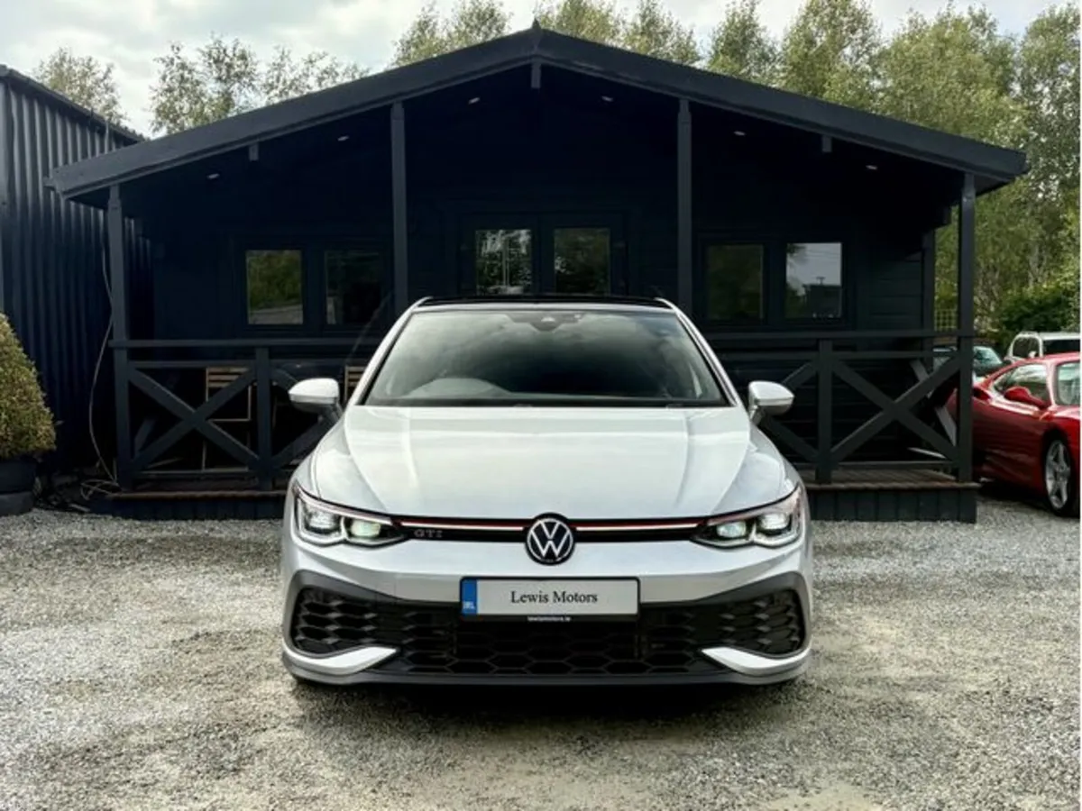 Volkswagen Golf GTI CLUBSPORT 2.0 TSI 300BHP, TILT - Image 2