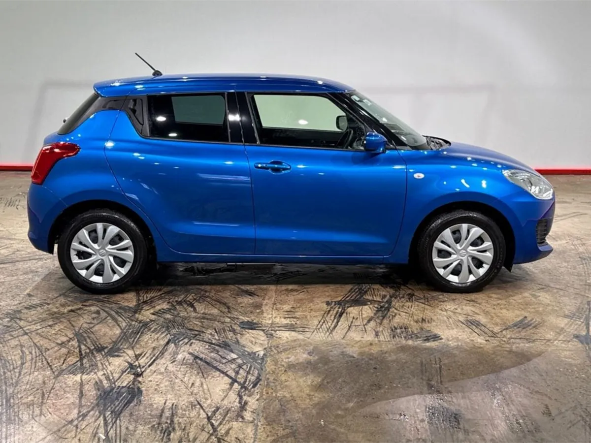 Suzuki Swift 1.2 AUTOMATIC - PUSH BUTTON START/STO - Image 2