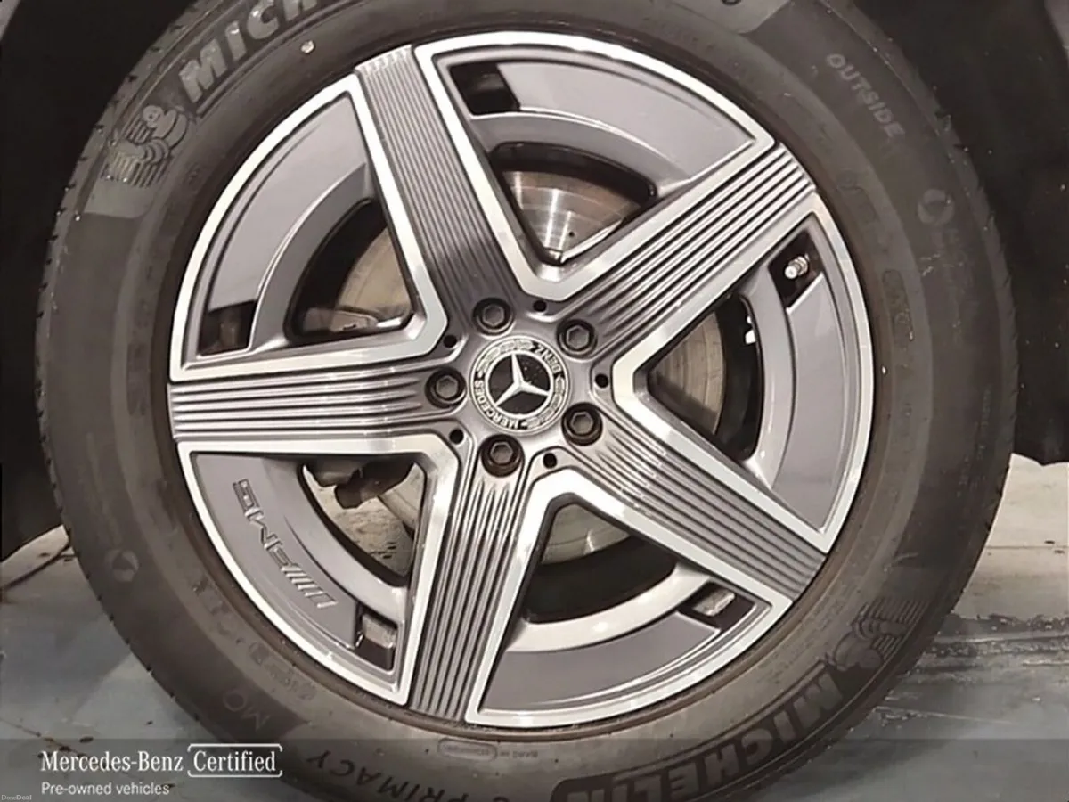 Mercedes-Benz GLC 220D 4MATIC AMG Line with Sunroo - Image 5