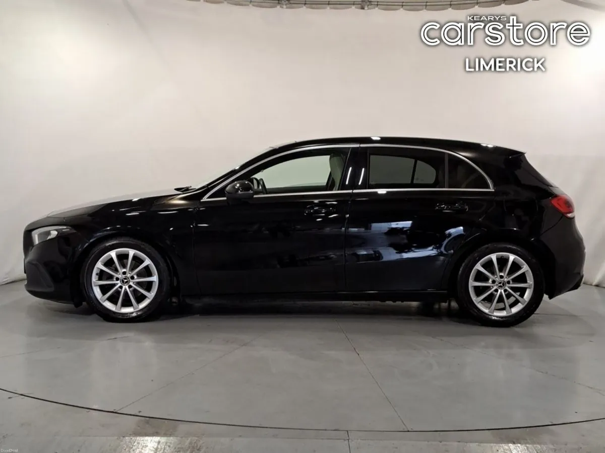 Mercedes-Benz A-Class 1.3 A 160 STYLE **PANORAMIC - Image 6