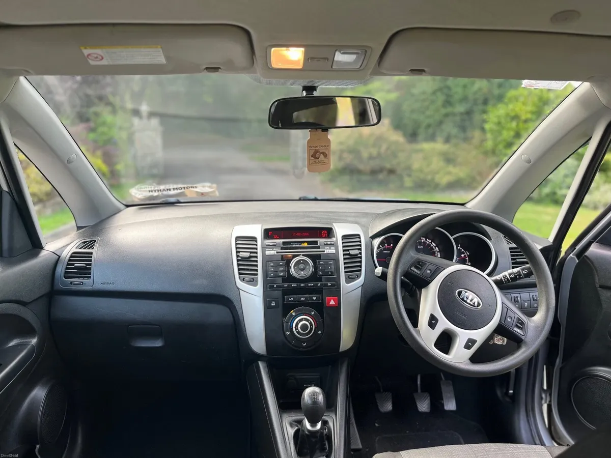 Kia Venga 2013 - Image 6