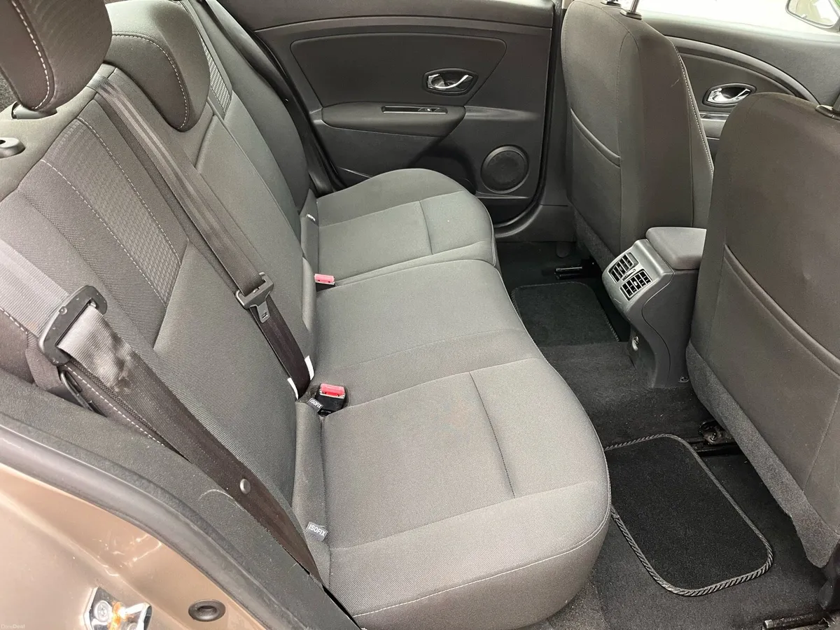 Renault fluence - Image 4